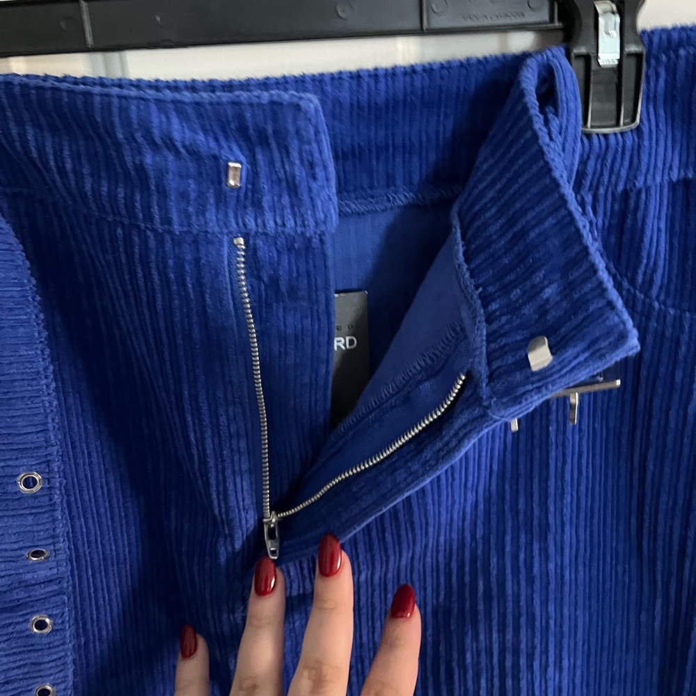 Corduroy Mini skirt - Picture 7 of 7